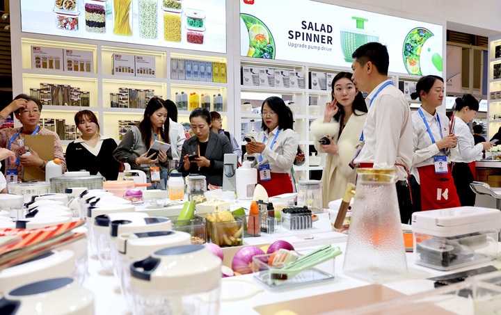 门徒登录:英媒:中国小型出口商积极应对关税威胁